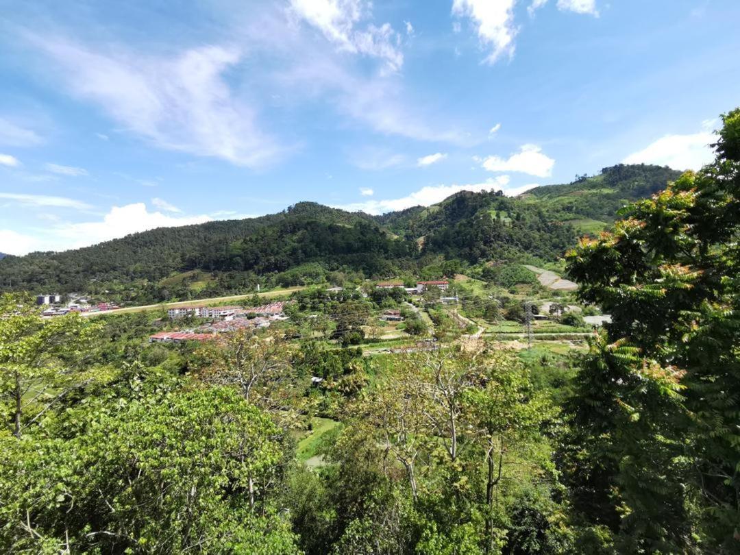 Selesa Hillhomes 1 At Bukit Tinggi Bentong Kültér fotó